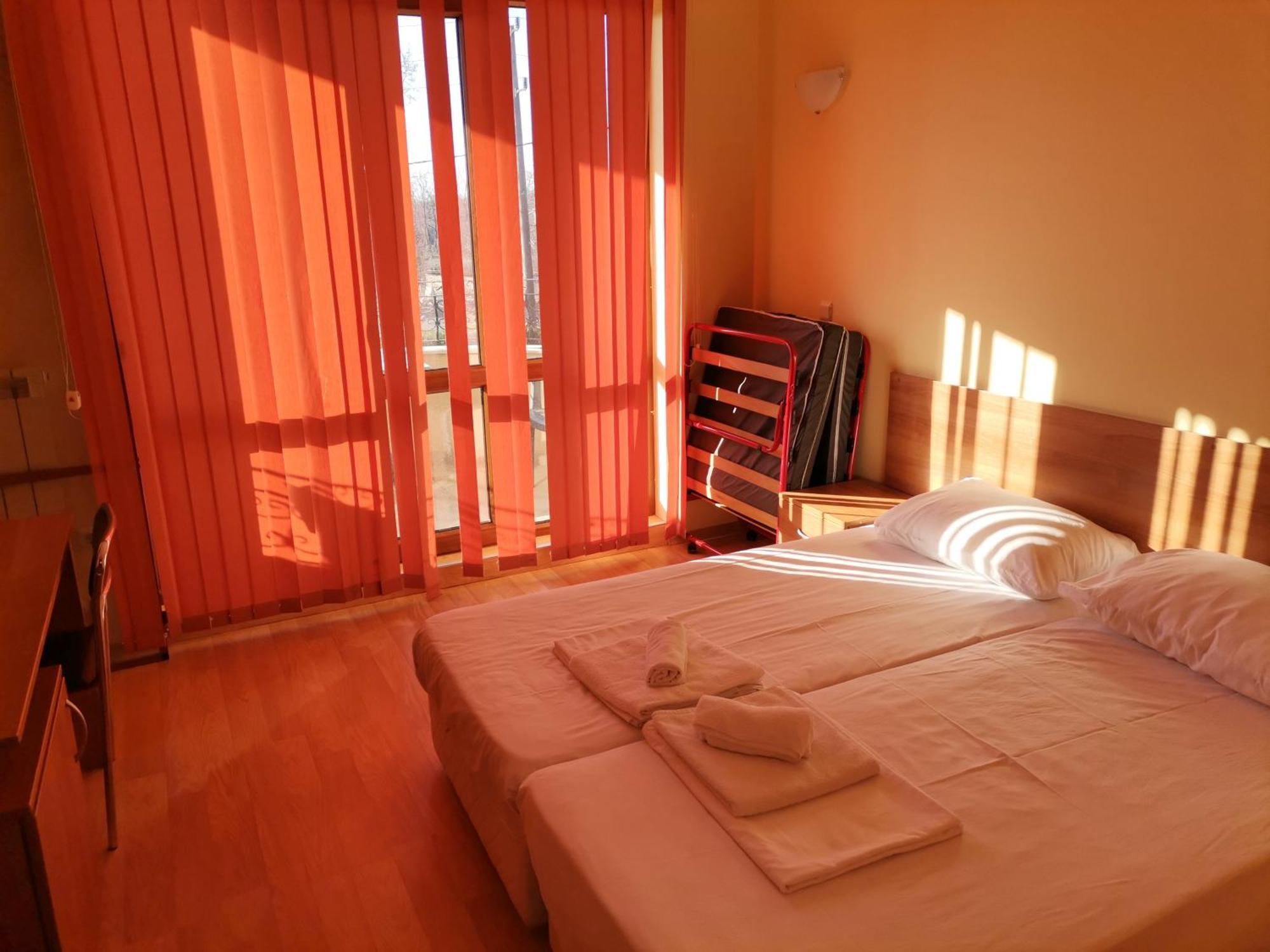 Villa B&B Varna Ngoại thất bức ảnh