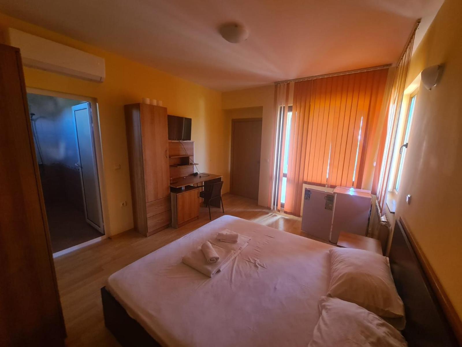 Villa B&B Varna Ngoại thất bức ảnh